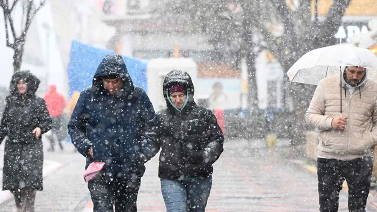 Meteoroloji tarih verdi! Şiddetli sağanak ve kar Türkiye’yi etkisi altına alacak